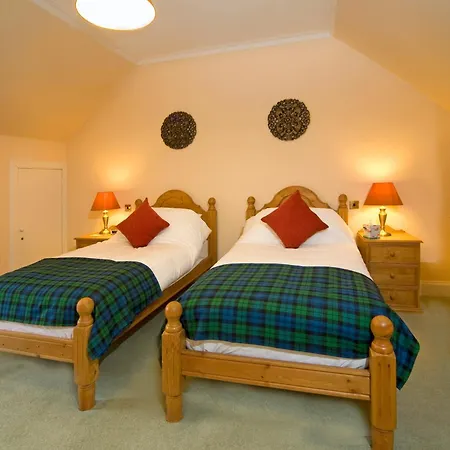 Knap Guest House-3